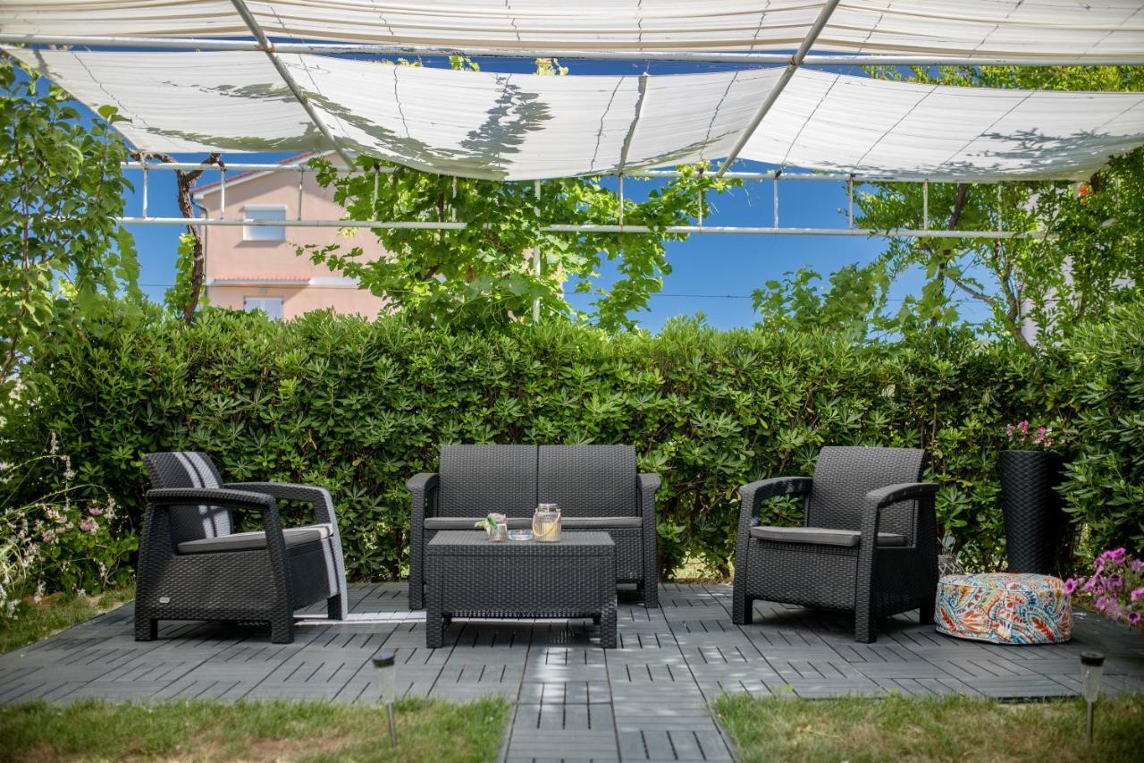 Apartmani Ana & Milo Lopar Bagian luar foto